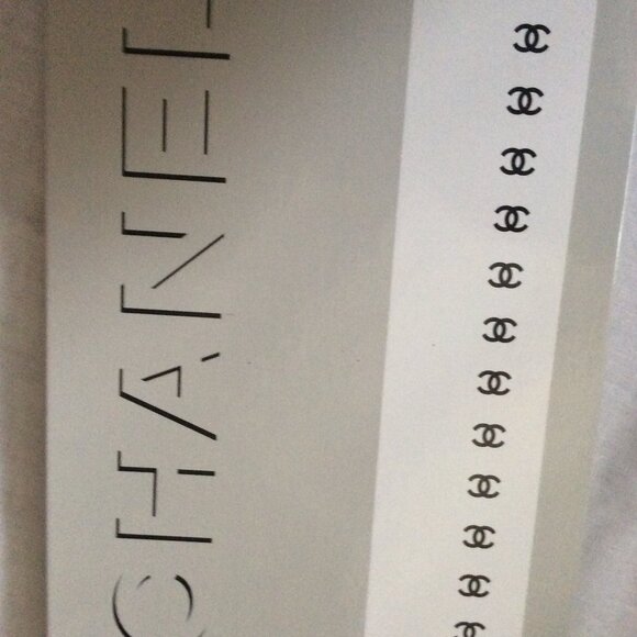 Chanel Vintage 01P CC Logo Tights Size 3 – Rare Deadstock Authentic Designer - Picture 4 of 6